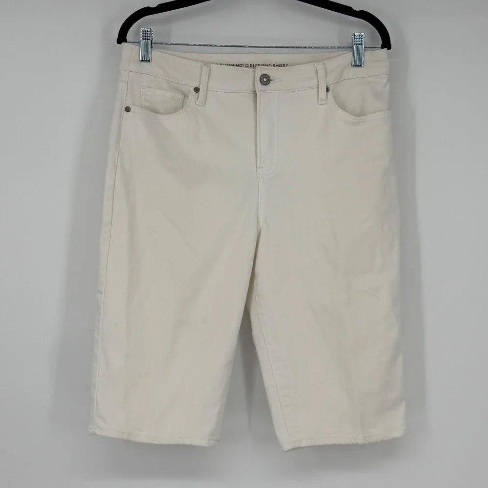 Chicos So Slimming Girlfriend Short Size 1 US 8 Off White Bermuda Denim Shorts